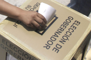 p11_urna-elcolumnista