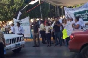 13515312_1726822027558634_729034587_n