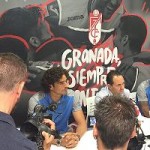 Presentan a Ochoa