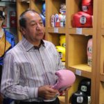 Colgó los guantes