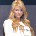 Irina Baeva sigue causando controversia luego de abrir su corazón