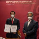 Firma Mario López convenio con INFONAVIT y SEDATU para rescate de viviendas en abandono