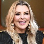 Hermana de Julián Gil se va contra Marjorie de Sousa