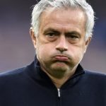Despide Tottenham al técnico José Mourinho