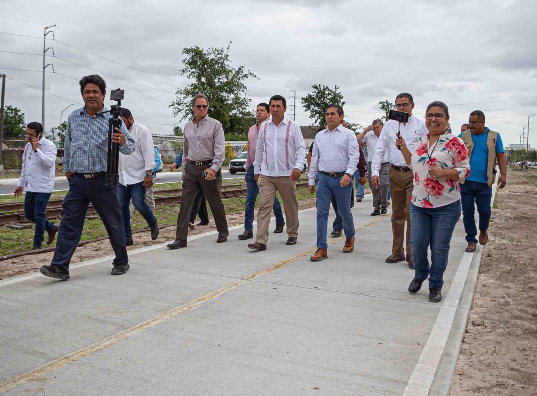 b8f58230-20c0-413b-ad1f-74eaca3ddc74