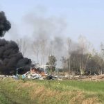 Explosión de fábrica de fuegos artificiales deja al menos a 23 personas muertas