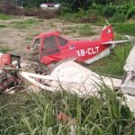 Se desploma avioneta en carretera de Villahermosa; el piloto falleció