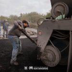 Gobierno de Matamoros realiza trabajos de mantenimiento vial en Zona Centro, Col. Fundadores y diversos sectores