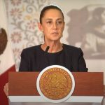 Sheinbaum anuncia aumento salarial a maestros; 9 % retroactivo a enero y 1 % a partir de septiembre