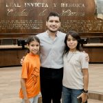 Recibe el alcalde Beto Granados a alumnos Lasallistas