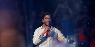Bad Bunny recibe con “humildad” el Billboard al artista latino del siglo XXI