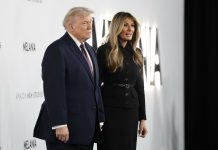 Trump arropa a Melania en la premiere de su documental: “Es una buena influencia para mí”