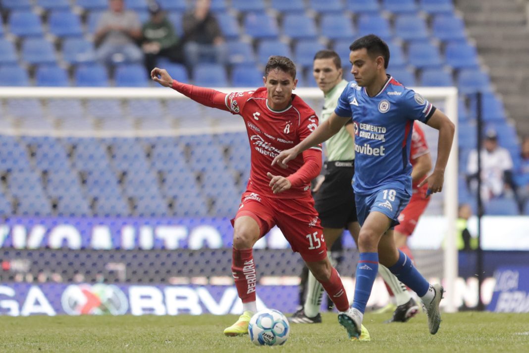 El Cruz Azul vence por 2-0 al Atlas, su primer triunfo en el Clausura mexicano