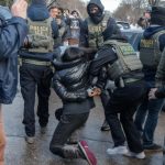 Trump amenaza con invocar la Ley de Insurrección en Minnesota si siguen ataques contra ICE