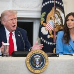 Trump ratifica a Kristi Noem como secretaria de Seguridad tras hechos en Minnesota