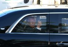 Trump insiste en su rechazo al nuevo ayatolá y pide una transición como la de Venezuela