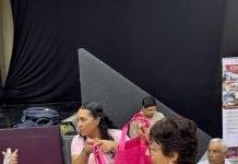 Aprovechan mercadito a bajo costo