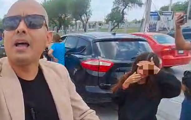 Como desquiciado ataca a reportero