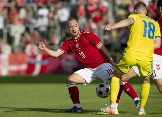 Christian Eriksen se encuentra bien tras desmayo en juego amistoso
