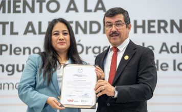 Reconoce UAT trayectoria judicial de su distinguida egresada Xóchitl Almendra Hernández Torres
