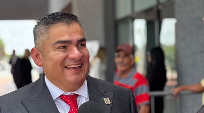 Chilo con la mira puesta en diputación federal