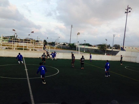 12834927_1686591424915028_1394748366_n