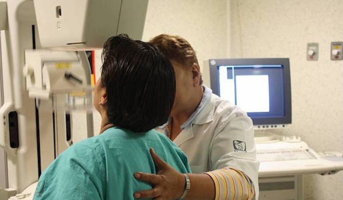 FOTO-NOTA-38-CASOS-NUEVOS-DE-CANCER-DE-MAMA-REGISTRA-EL-IMSS-600x350