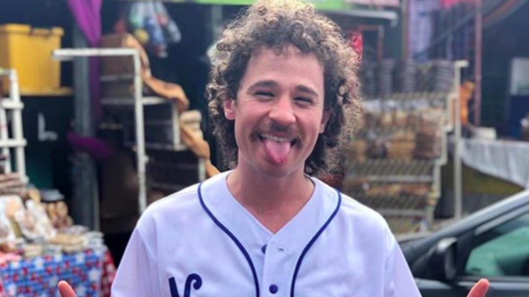 YouTuber-Luisito-Comunica (2)