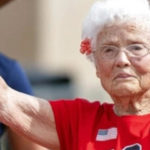 La edad es solo un número, anciana impone nuevo récord en carreras