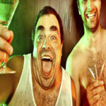 Borrachos se sienten atraídos por otros hombres