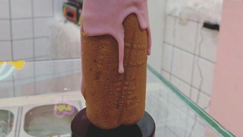 waffles-con-forma-de-pene.r_d.375-17-13490