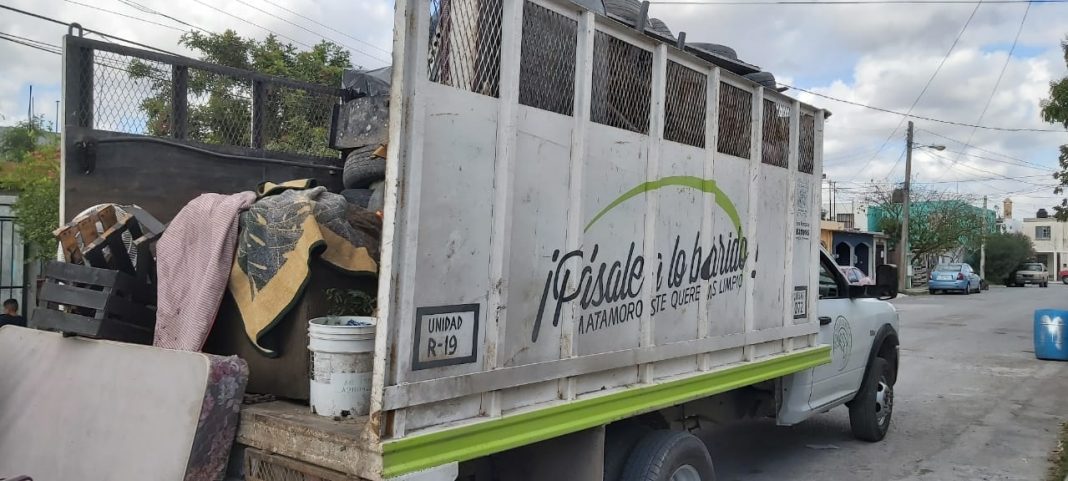 398dbde7-3ebc-43e1-aeff-c70977a8339f