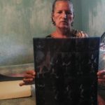 Tumor la consume y el IMSS la ignora