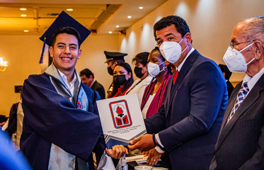 03eeb59d-ca30-4c8f-8dbf-c1e7b0d6729b