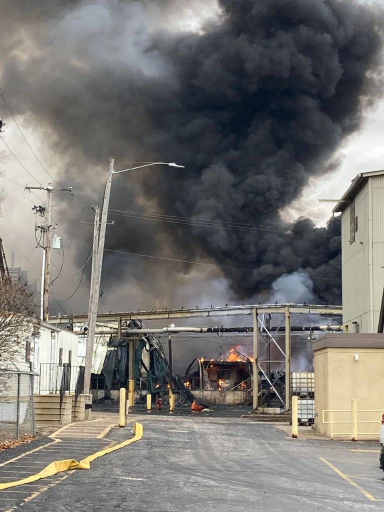 f768x1-652392_652519_142