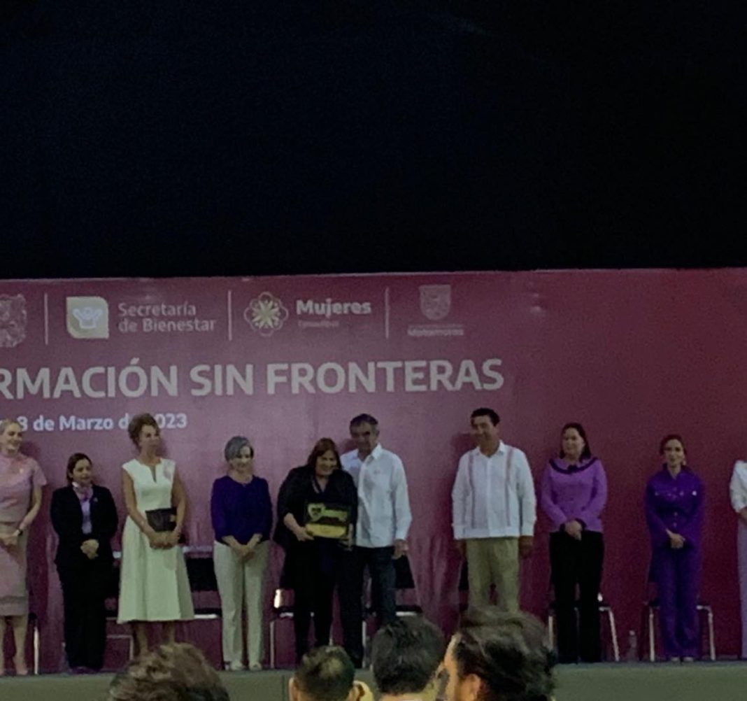 334977961_926805715419513_2458721297716470103_n