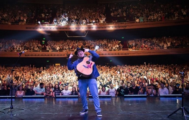 f768x1-689856_689983_10