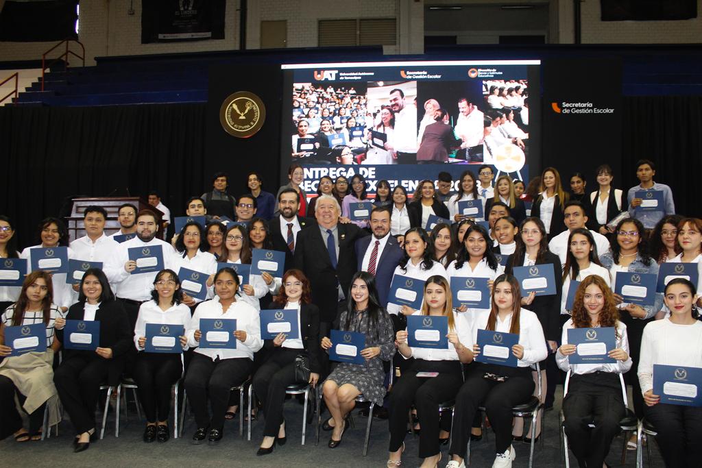 WhatsApp Image 2023-11-22 at 11.28.20 AM