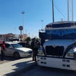 Rescatan a migrantes en Río Bravo