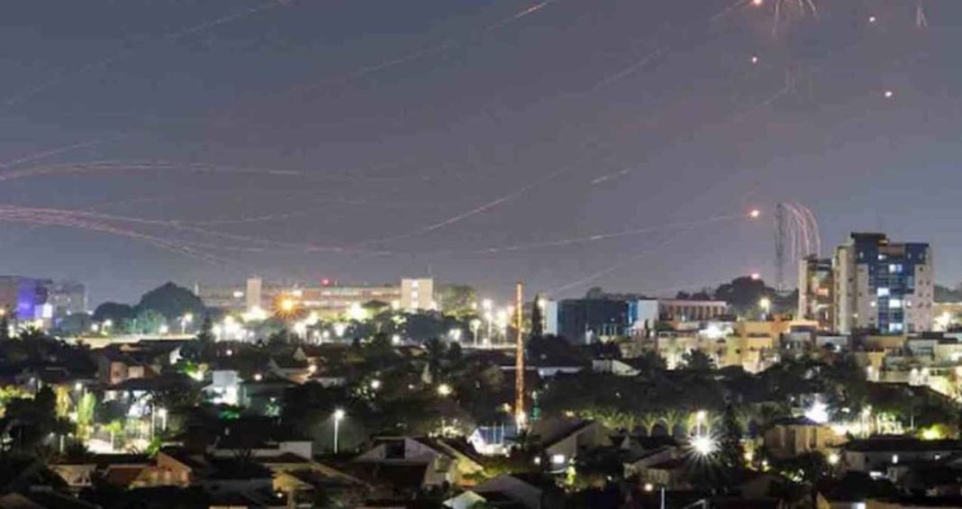 Hamas-lanza-cohete-hacia-Tel-Aviv-suenan-alarmas-anticohetes-