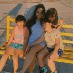 Queda viuda y suegros le quitan a sus hijas