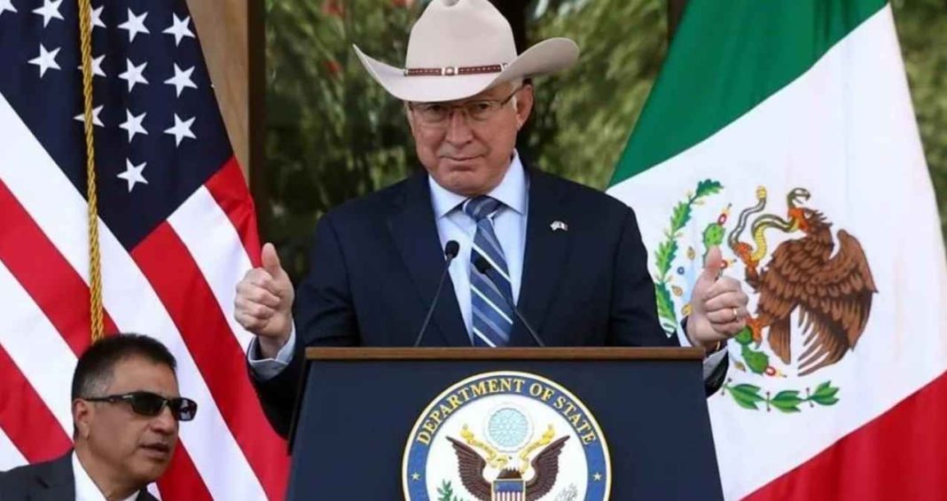 Ken-Salazar-senala-que-entre-Mexico-y-EU-no-debe-haber-muros