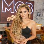 Sherlyn comparte cómo maneja los rumores y disfruta de su maternidad