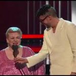 Bad Bunny despide a Paquita la del Barrio con foto de cuando la cantante lo llamó “inútil”