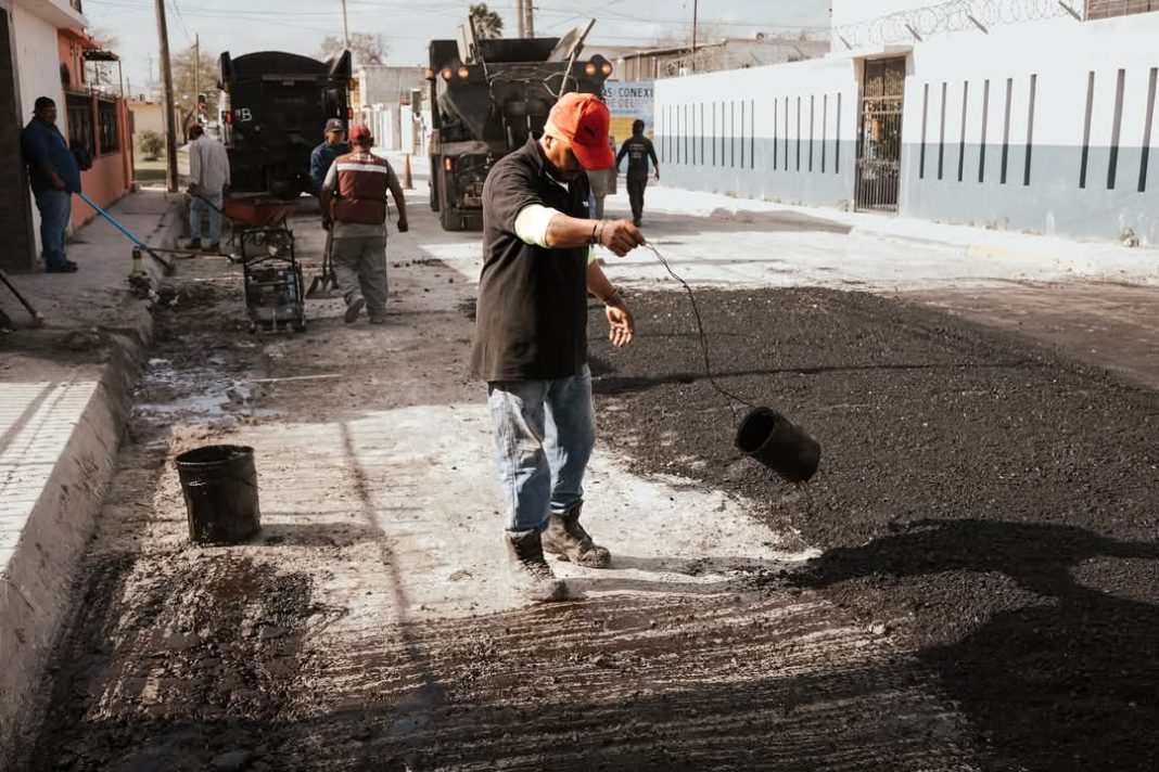 a3d2e985-00ee-4cc0-bbd2-ec9430a9bb3e