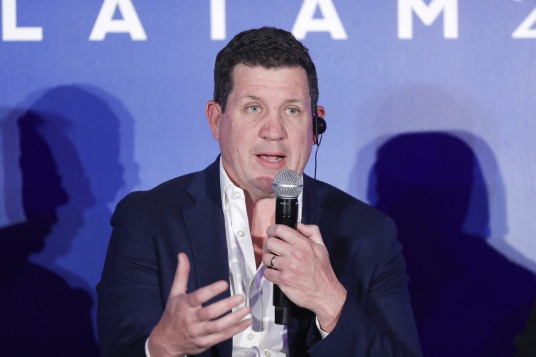 Los Rams se fijan como meta estar entre los tres equipos más seguidos de la NFL en México