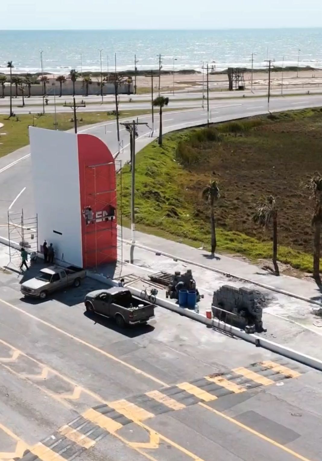 fcc99f4b-3398-4c43-a785-de520ece7d3a