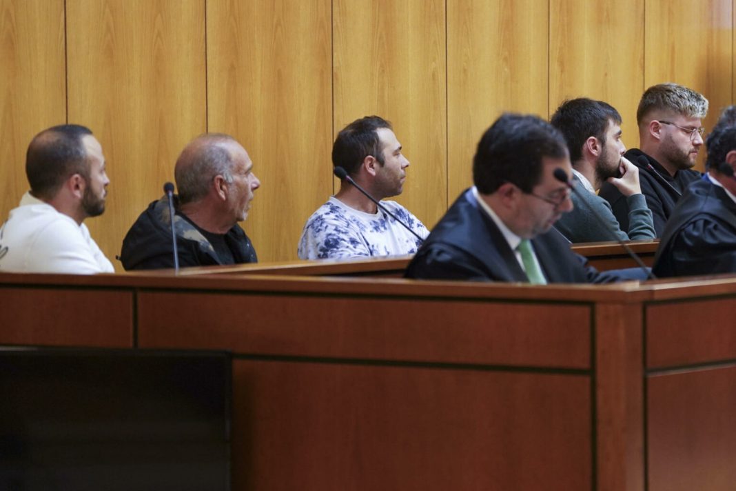 Condenados a un año cada uno de los cinco acusados de insultar a Vinicius en Valladolid