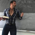 Mestro mexicano se gana el corazón de todas