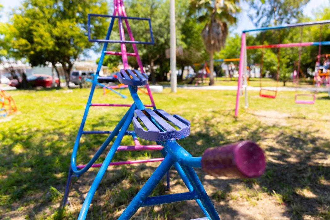 fbc41271-ae40-4ec5-bf9f-37ffdef894c3